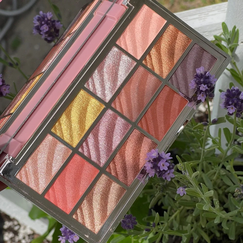 CIATE’ LONDON The Velvet Eyeshadow Palette - Picture 3 of 8